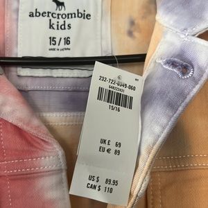 Abercrombie kids size 15/16 tye dye jean jacket. Brand new. $70